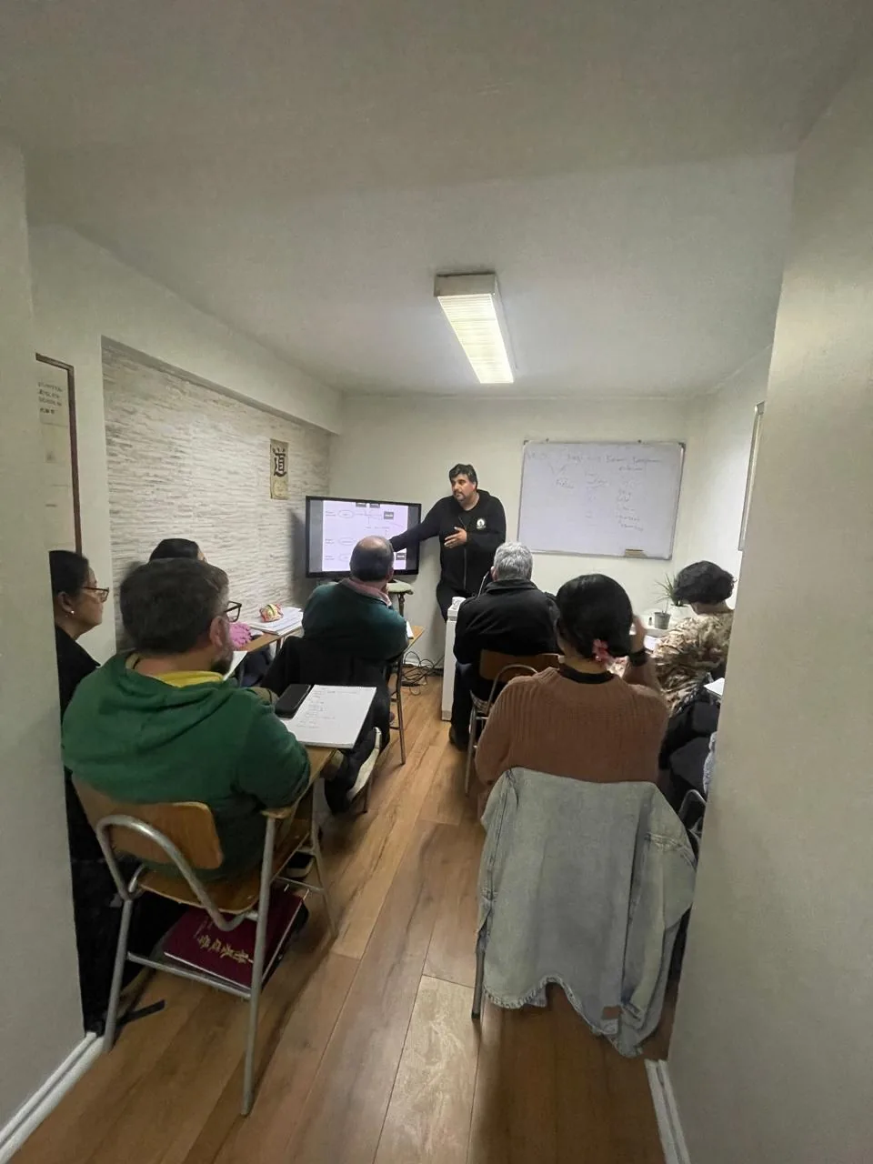 Clase teórica de la Carrera de Acupuntura y Medicina China