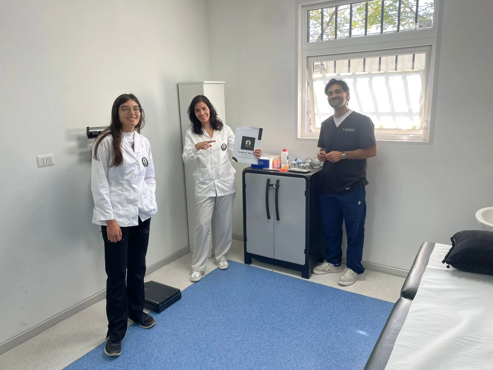 Equipo de Academia Shaofu con set de ventosas